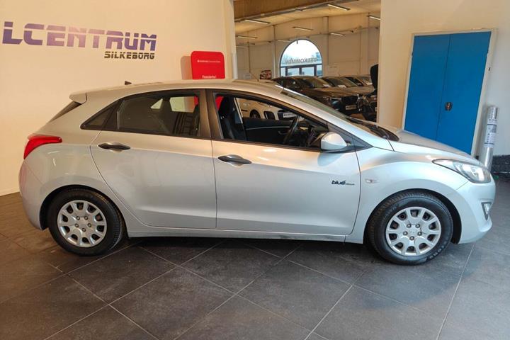 Sølv Hyundai i30 fra 2014