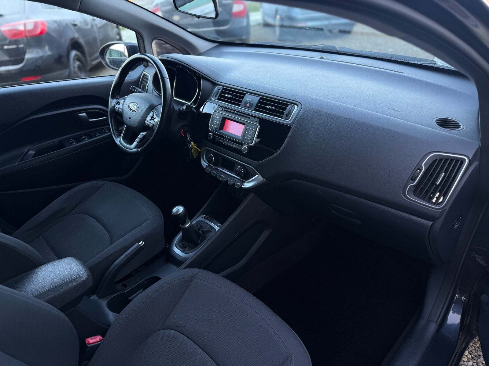 undefined Kia Rio fra 2015