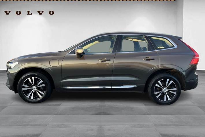 Grøn Volvo XC60 fra 2022
