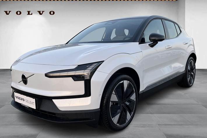 Hvid Volvo EX30 fra 2024 set udefra