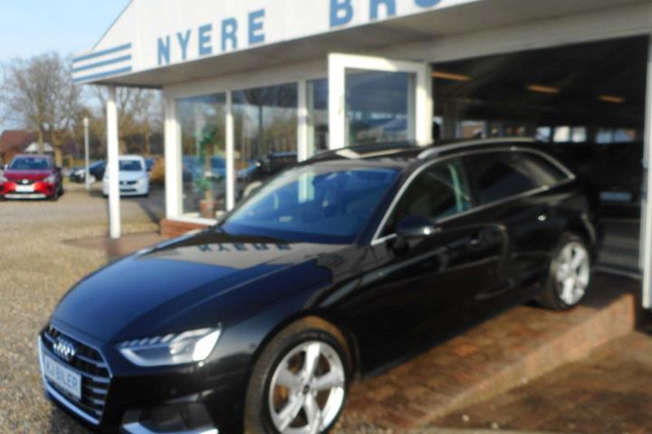 undefined Audi A4 fra 2021