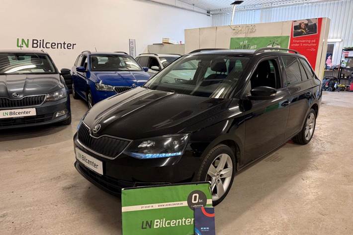 Sort Skoda Fabia fra 2015