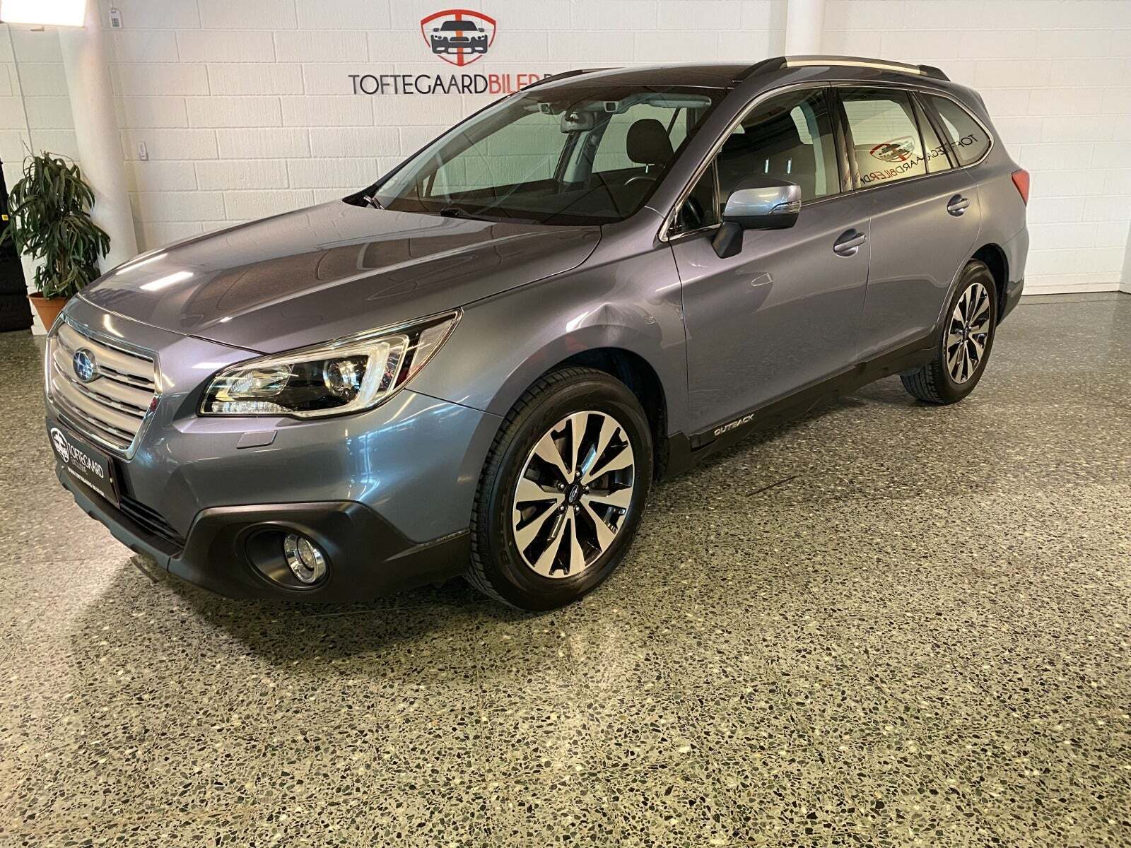 Subaru Outback 2,5 Base CVT