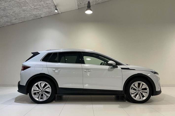 Hvid Skoda Elroq fra 2025