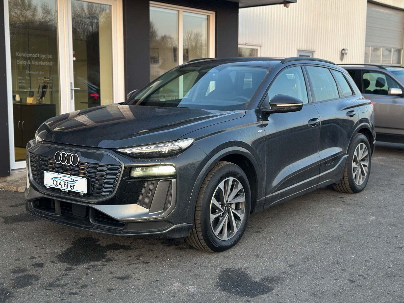 Audi Q6 e-tron S-line quattro