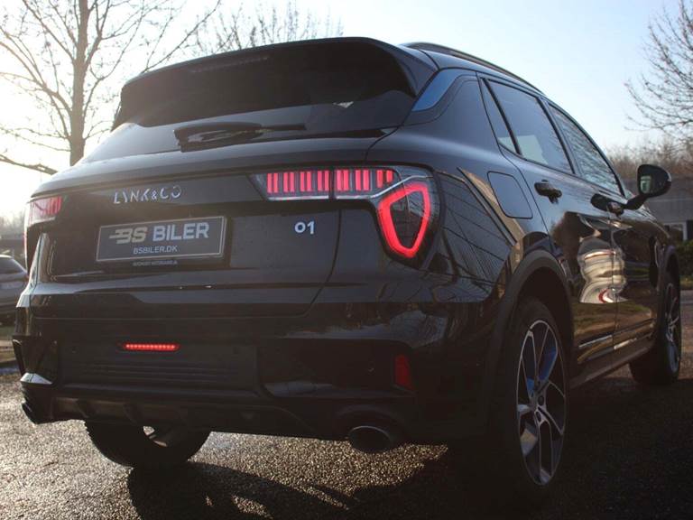 Lynk & Co 01 1,5 PHEV