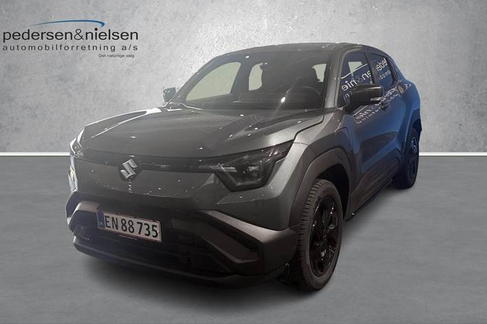 Grøn Suzuki e fra 2025 set udefra