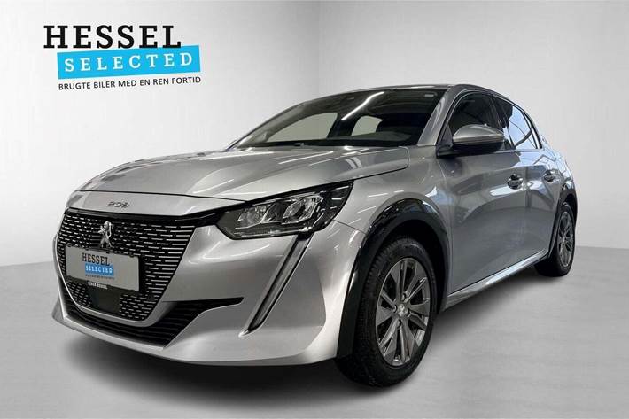 Grå Peugeot e-208 fra 2021 set udefra