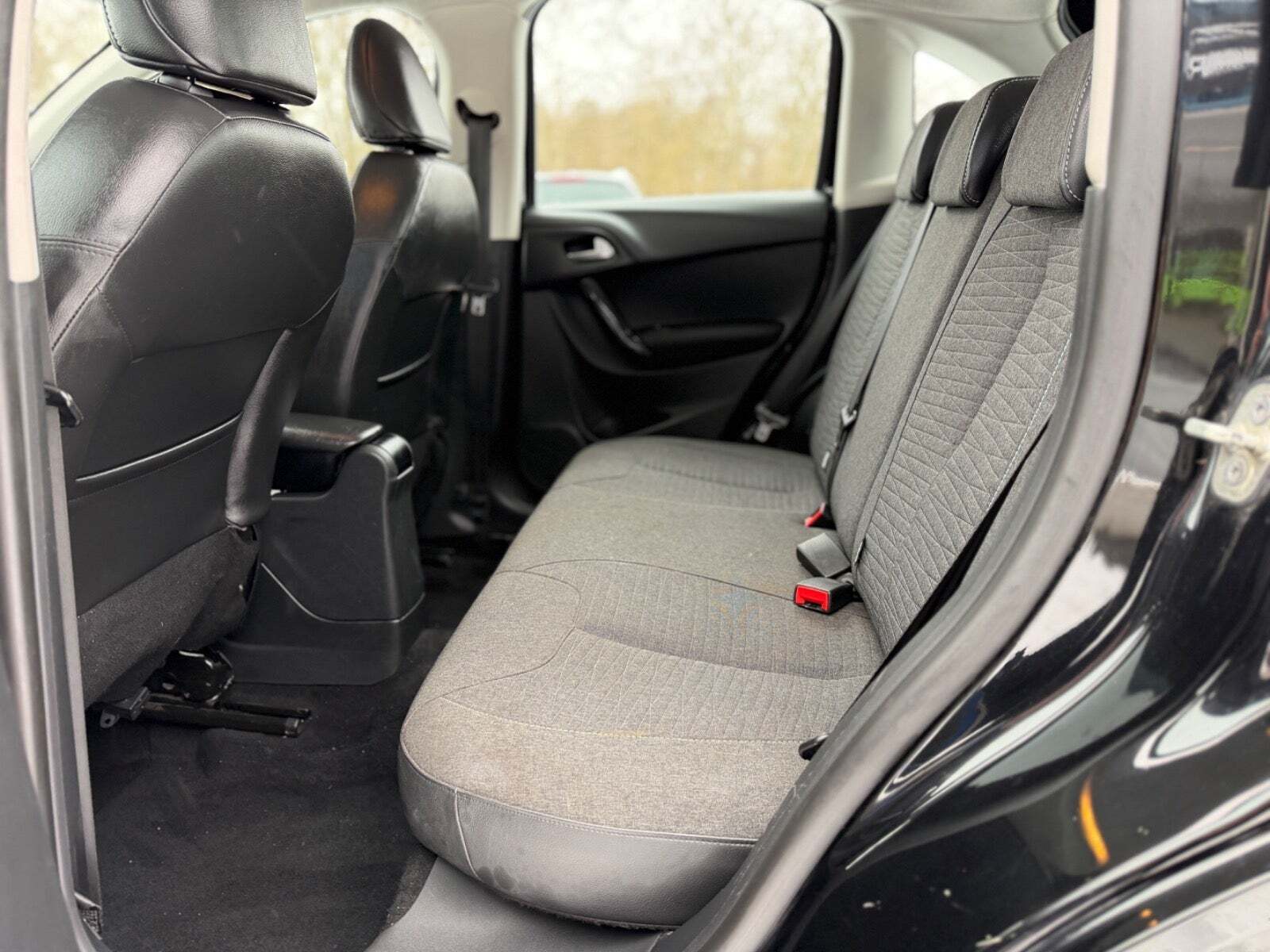 Grøn Citroën C3 fra 2016