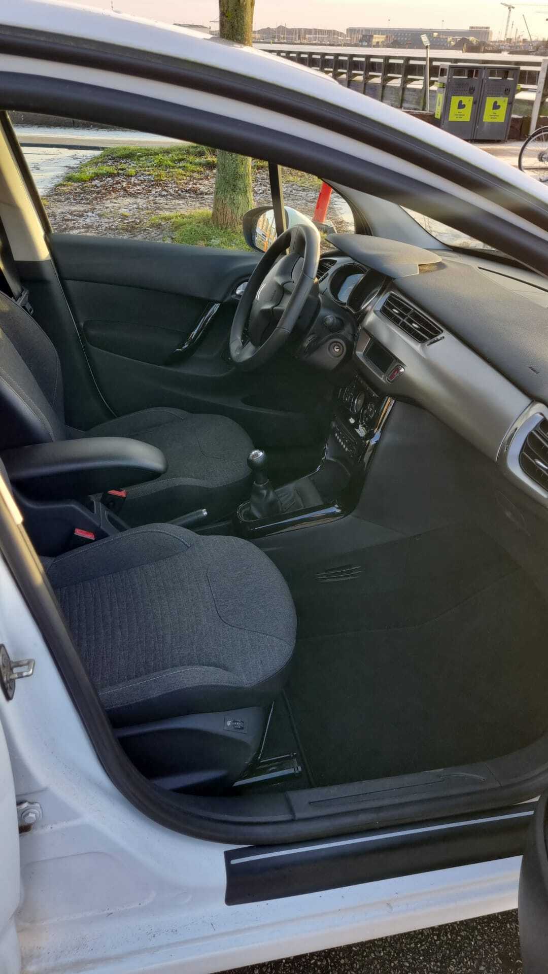 Citroën C3 1,6 4-dørs m. bagklap