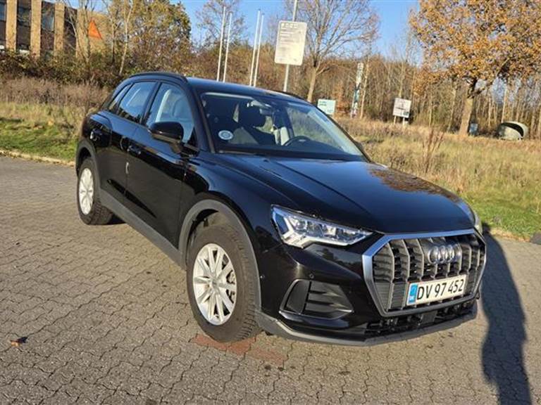 Audi Q3 1,4 45 TFSI e 5-dørs S tronic