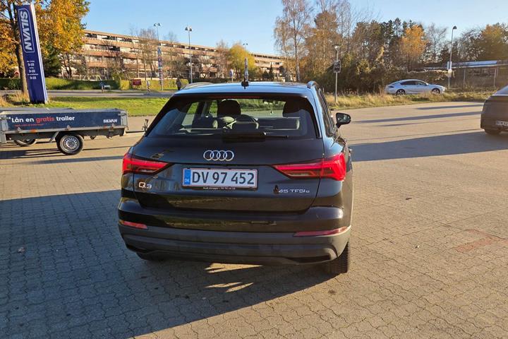 Sort Audi Q3 fra 2022