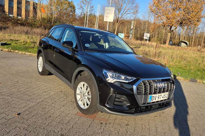 Sort Audi Q3 fra 2022