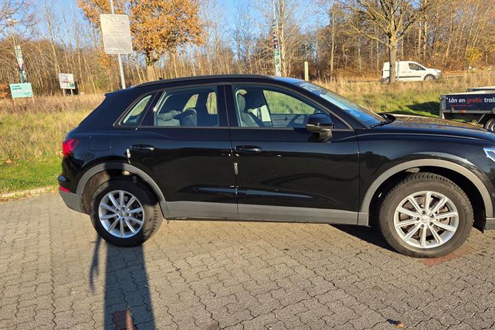 Sort Audi Q3 fra 2022