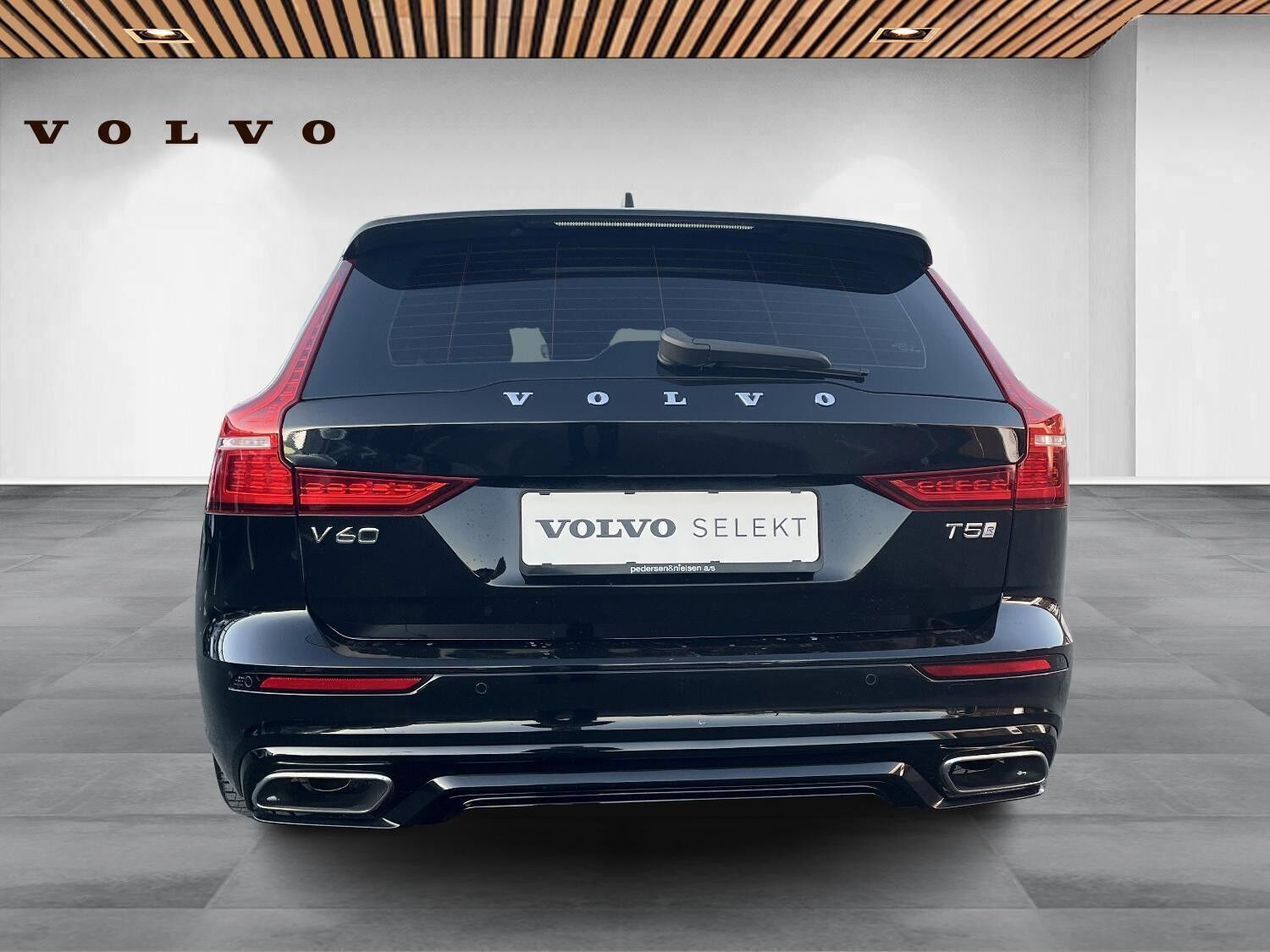 Volvo V60 2,0 T5 R-design 250HK Stc 8g Aut.