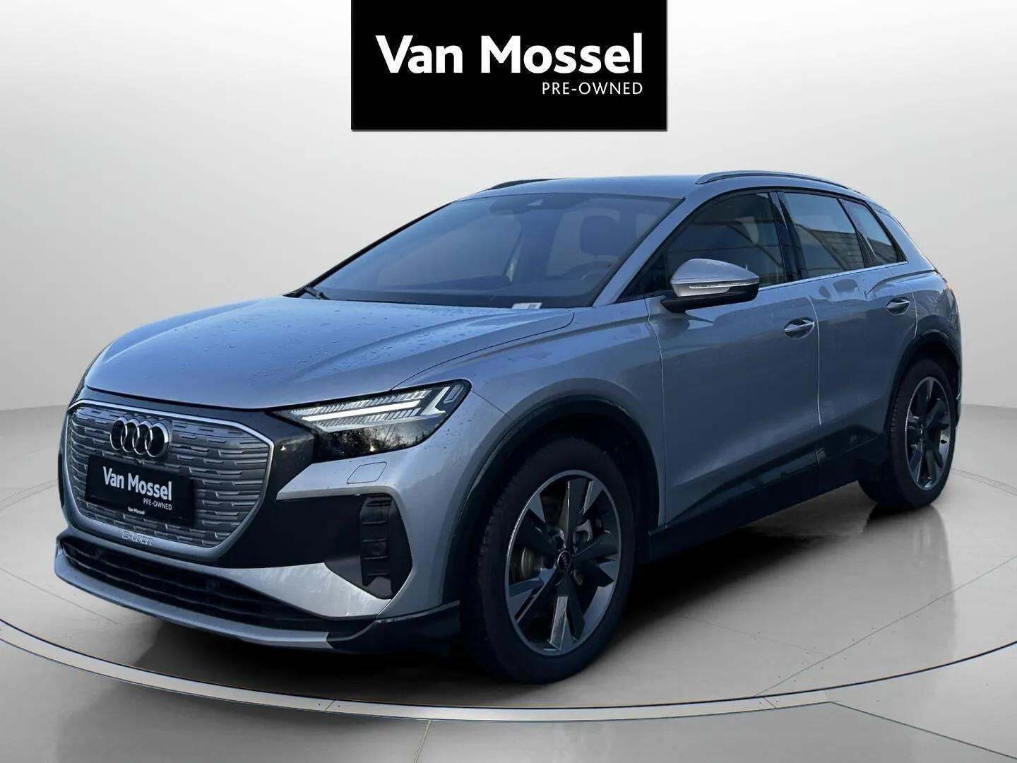 Sølv Audi Q4 e-tron fra 2024
