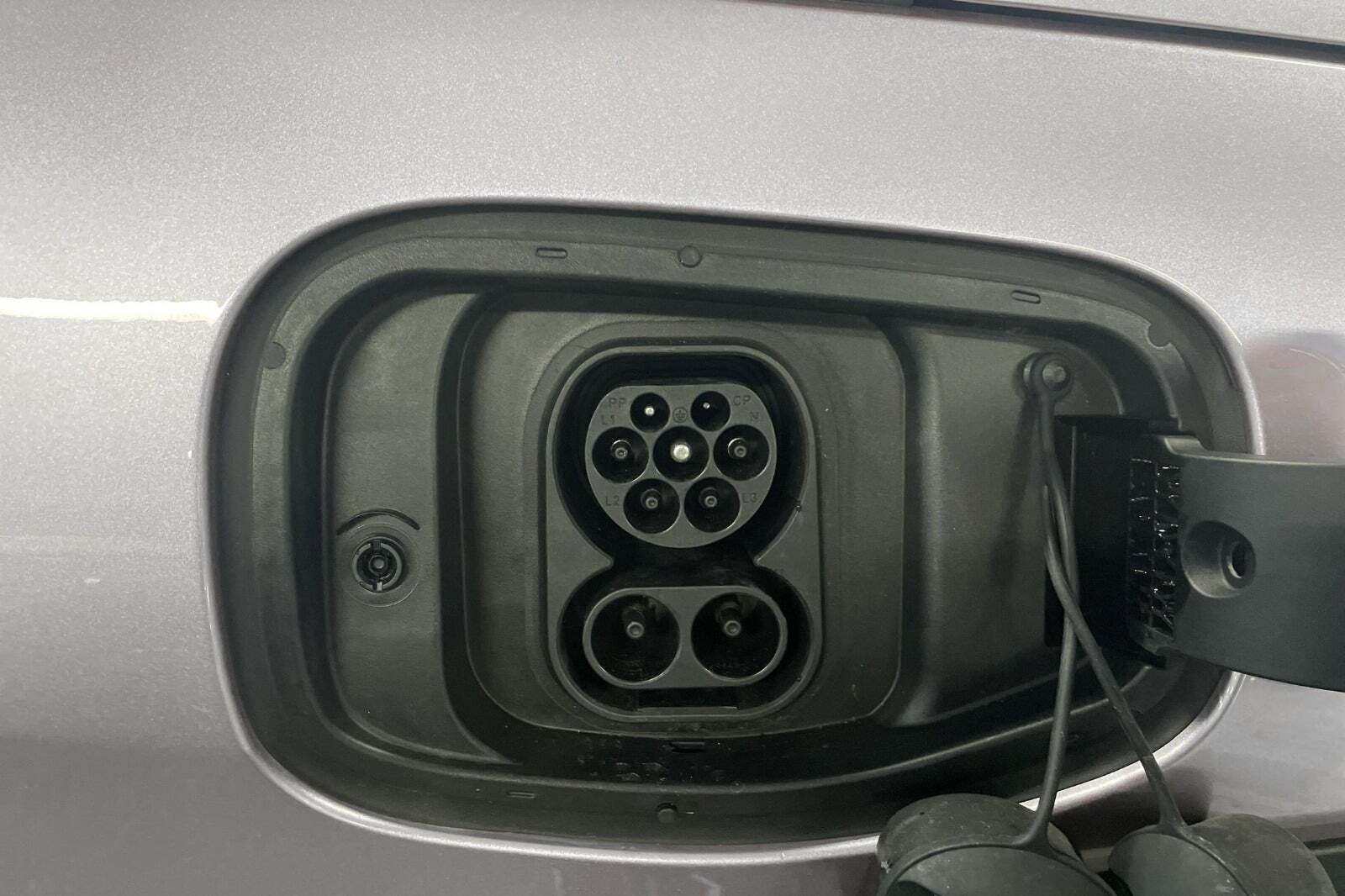 Grå BYD Dolphin fra 2024