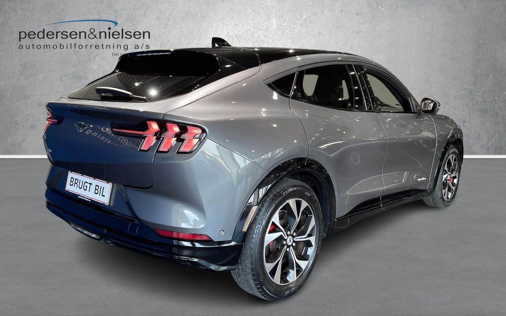 Ford Mustang Mach-E EL SR Premium AWD 269HK 5d Aut.