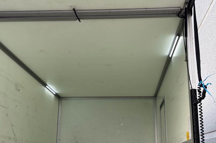 Hvid Iveco Daily fra 2023