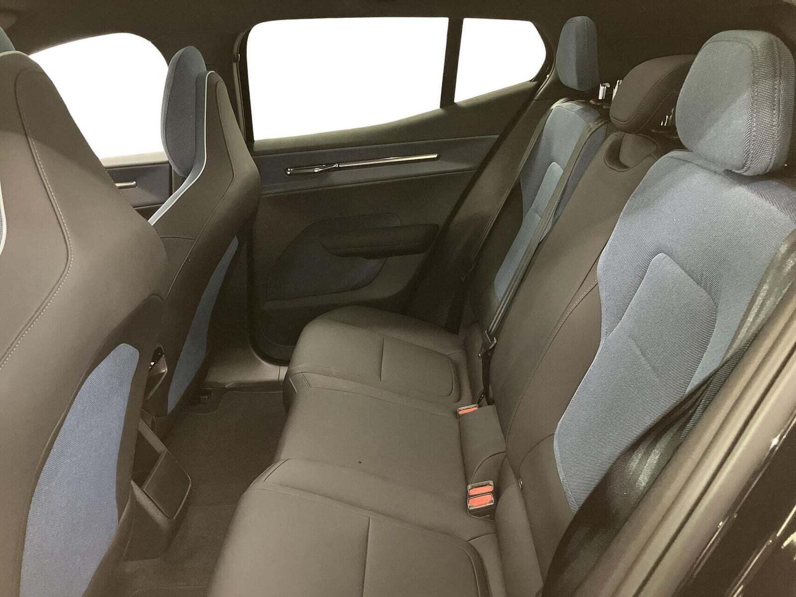 Volvo EX30 Extended Range Ultra