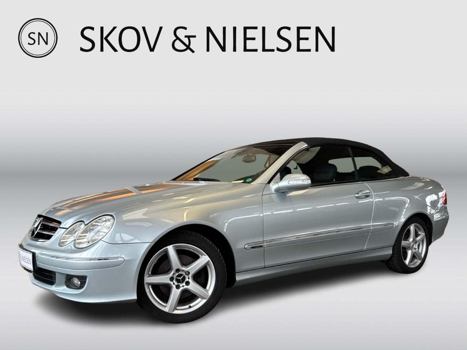 Sølv Mercedes CLK280 fra 2007