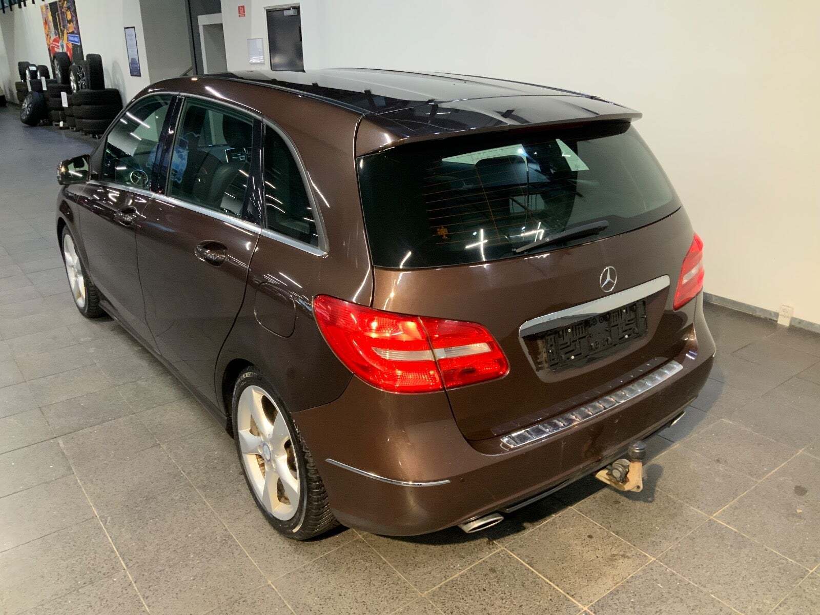 Mercedes B180