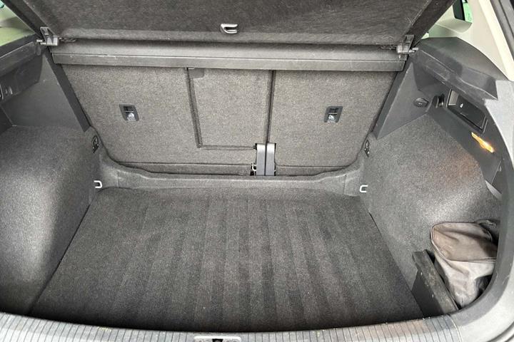 Sort VW Tiguan fra 2019