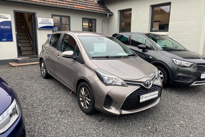 undefined Toyota Yaris fra 2014