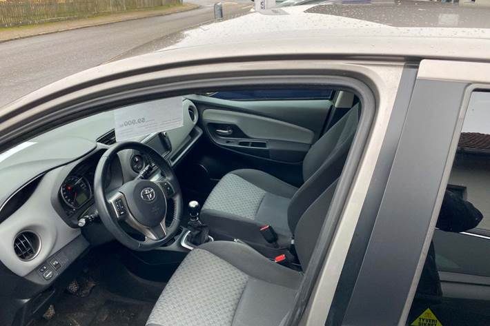 undefined Toyota Yaris fra 2014