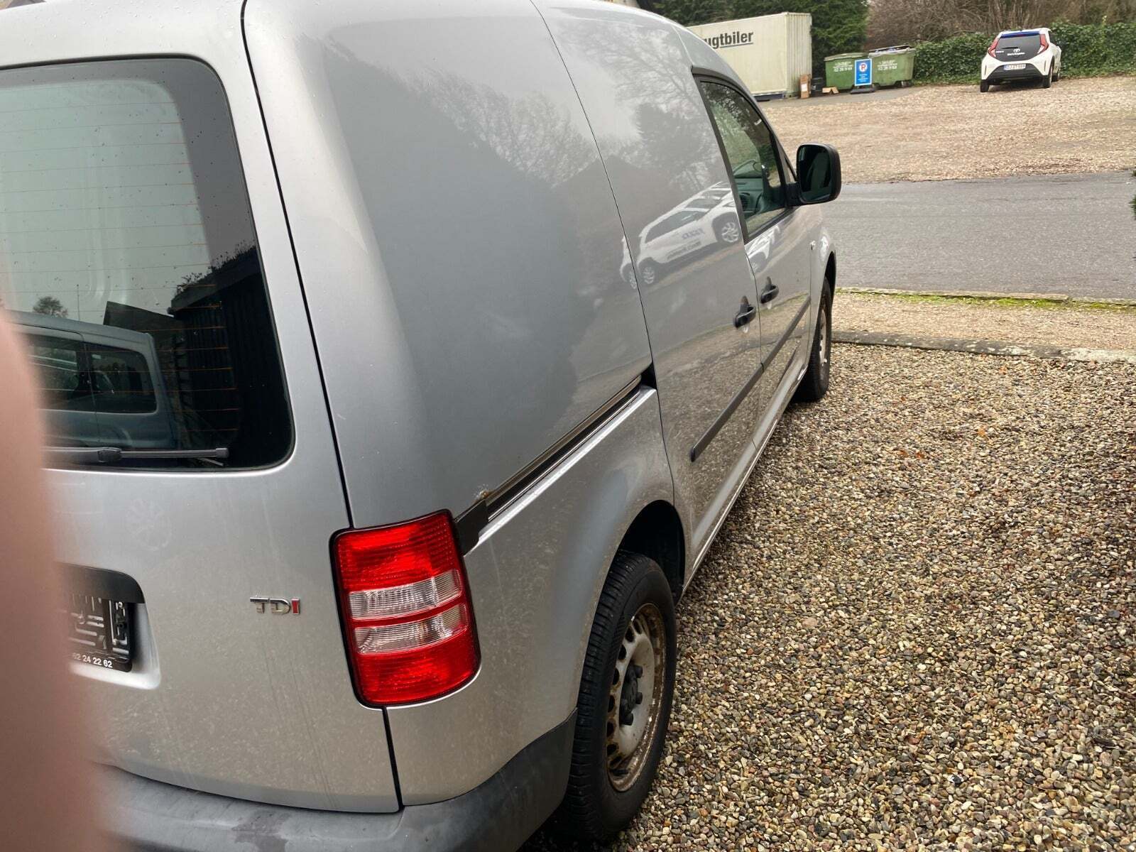 VW Caddy 1,6 TDi 102 Trendline DSG Van