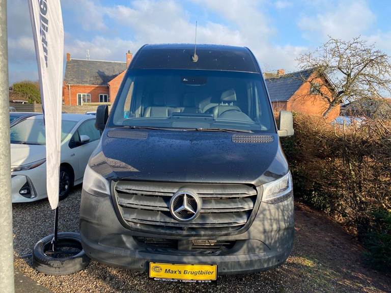 Mercedes Sprinter 319 3,0 CDi A2 Kassevogn aut. RWD