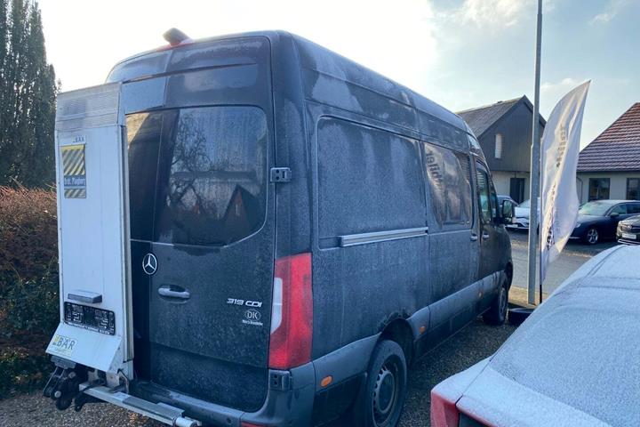 undefined Mercedes Sprinter 319 fra 2019