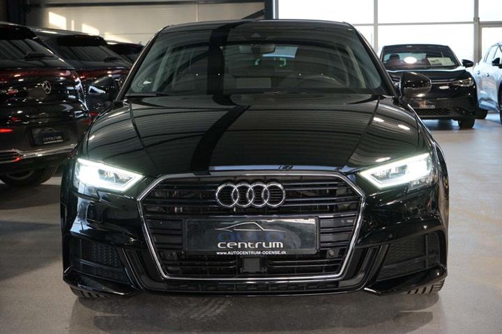 Sort Audi A3 fra 2020