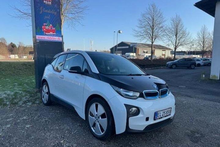 undefined BMW i3 fra 2016 set udefra