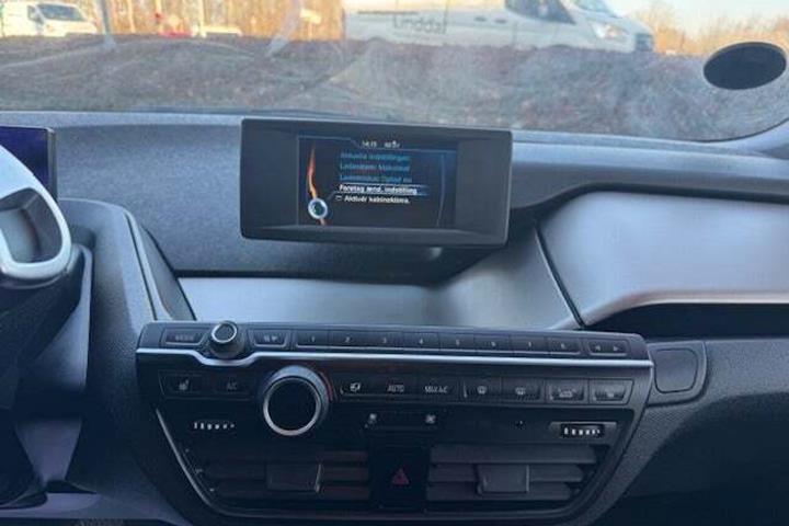undefined BMW i3 fra 2016 set indefra