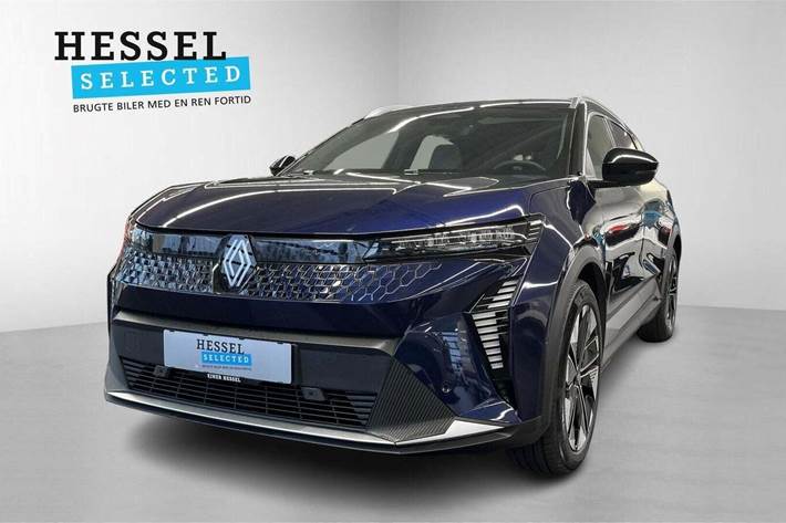 Blå Renault Scenic E-Tech fra 2024 set udefra