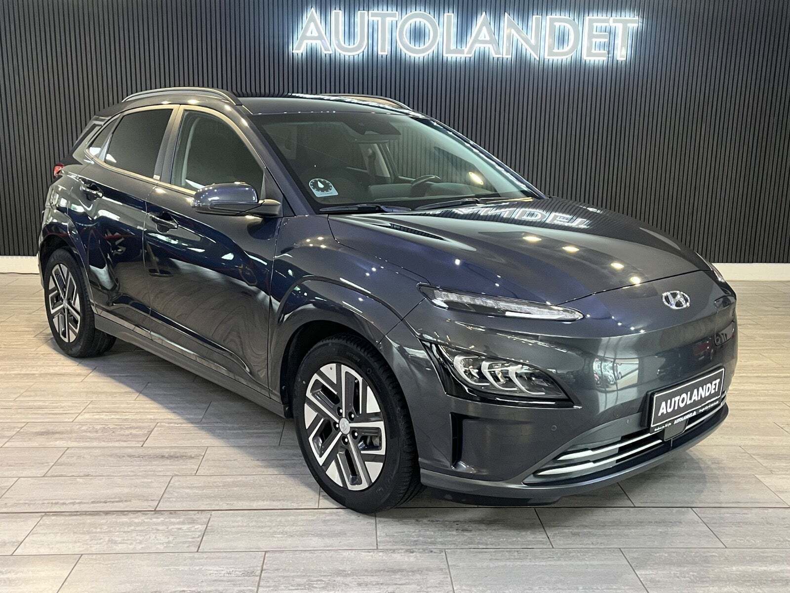 Hyundai Kona 64 EV Trend