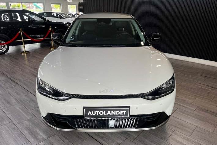 Grå Kia EV6 fra 2023