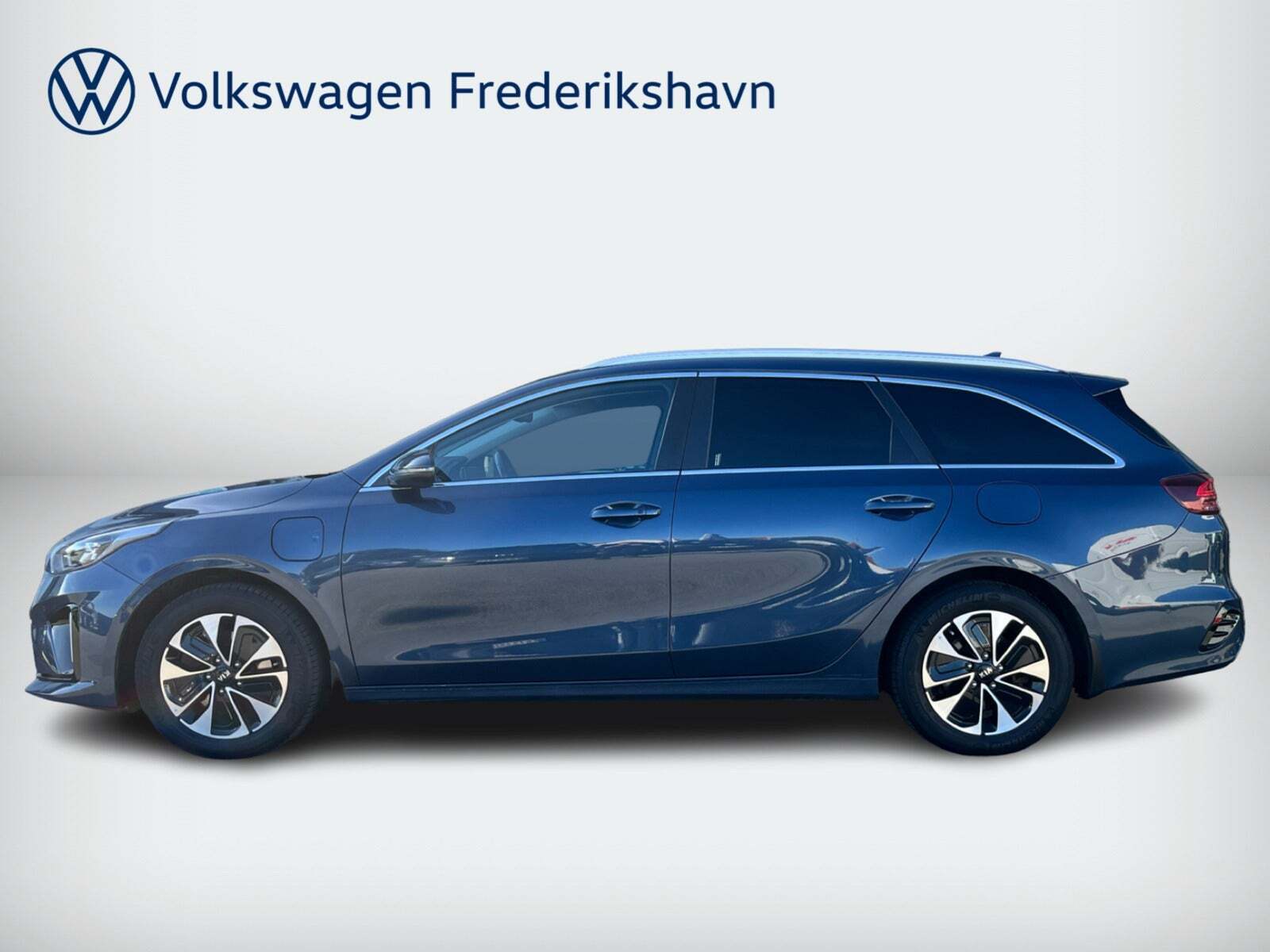 Blå Kia Ceed fra 2020