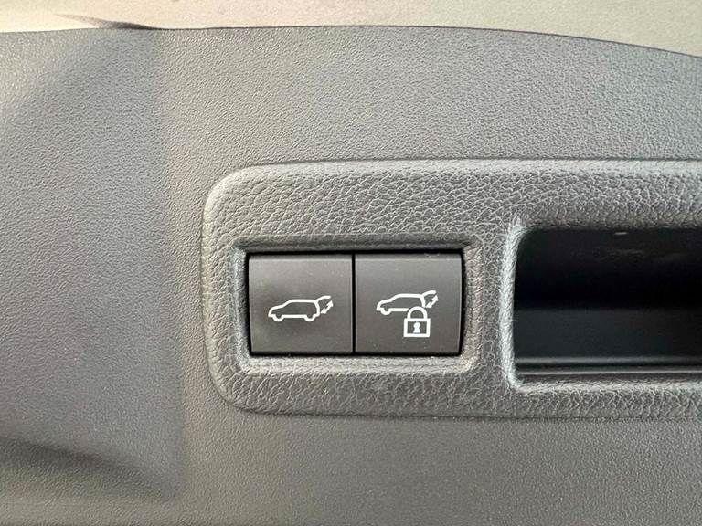 Subaru Solterra 71 Touring