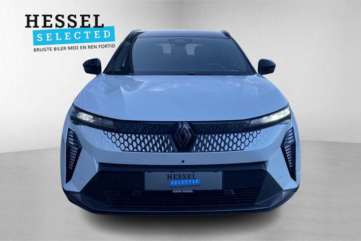 Hvid Renault Scenic E-Tech fra 2025