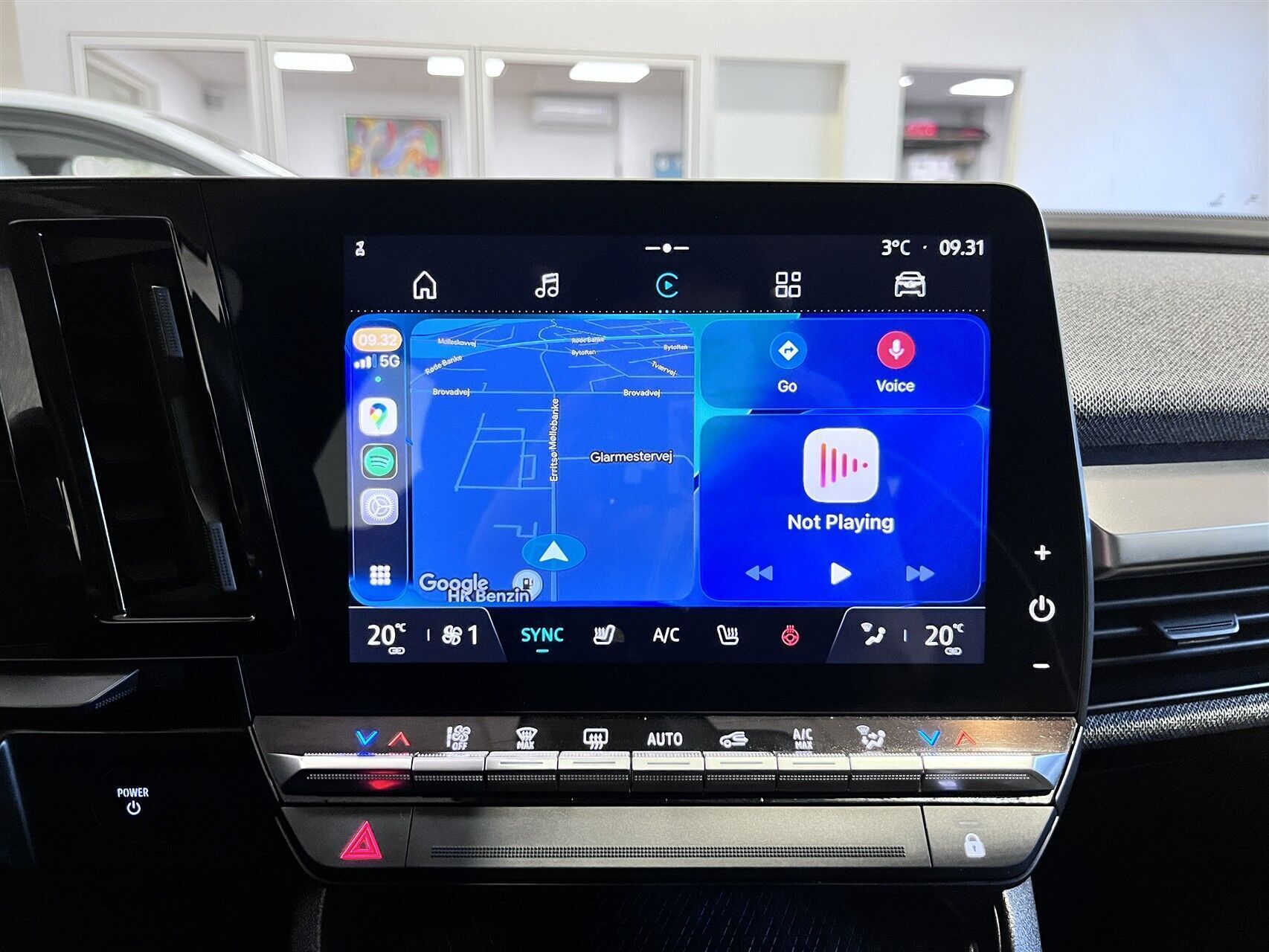 Hvid Renault Mégane fra 2023