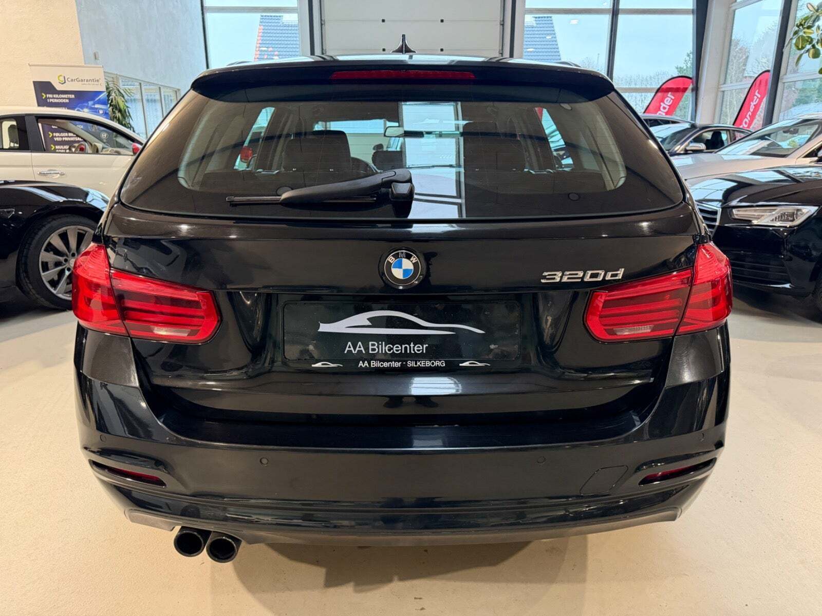 BMW 320d 2,0 Touring Advantage aut.