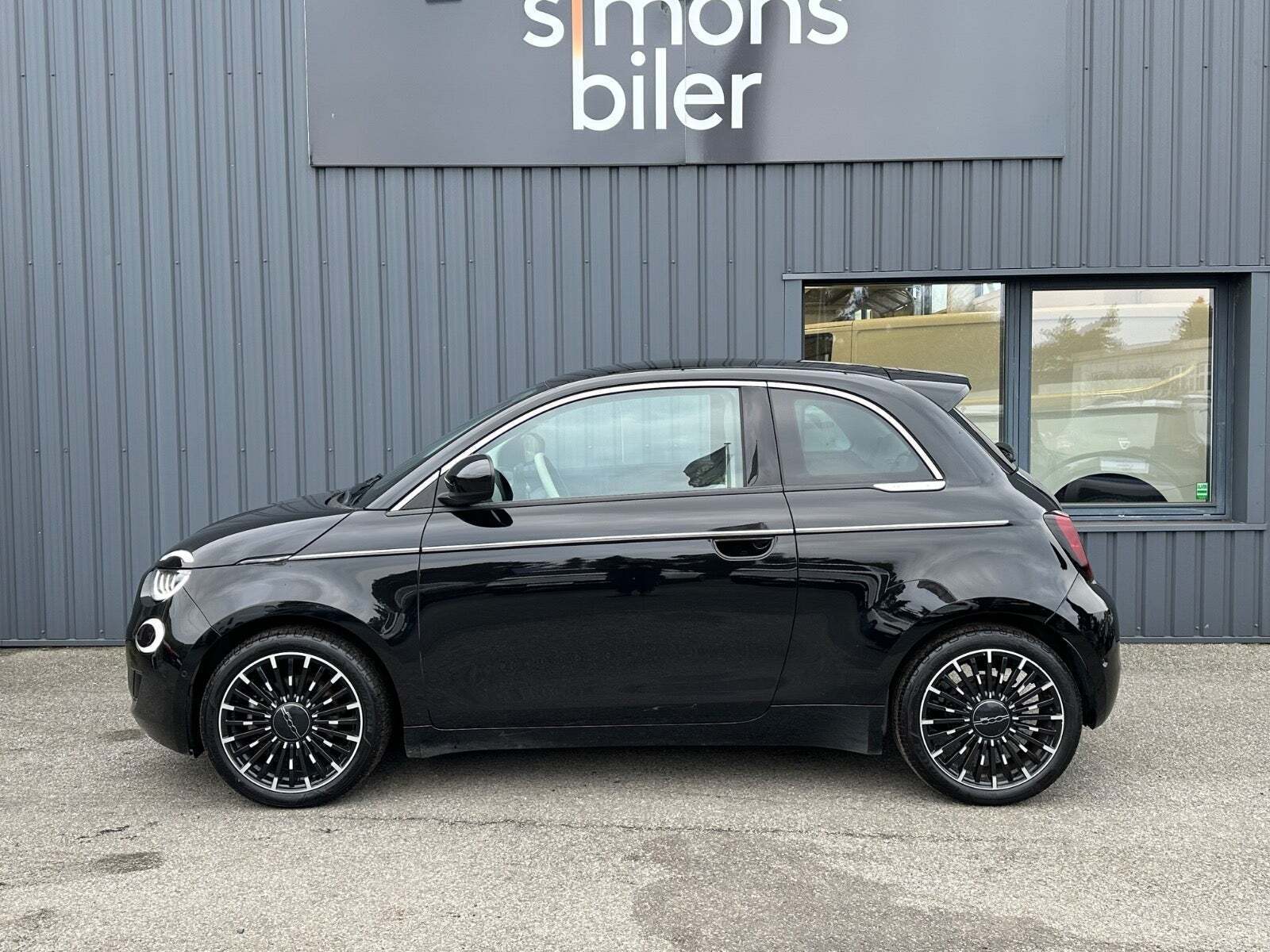 Fiat 500e 42 la Prima Sky