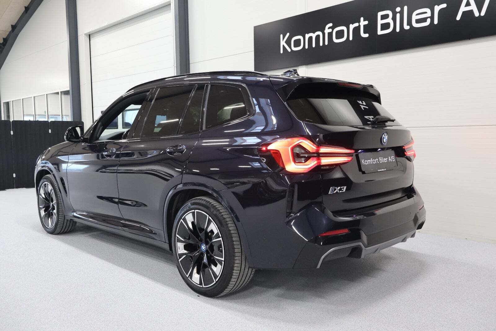 BMW iX3 Charged Plus M-Sport