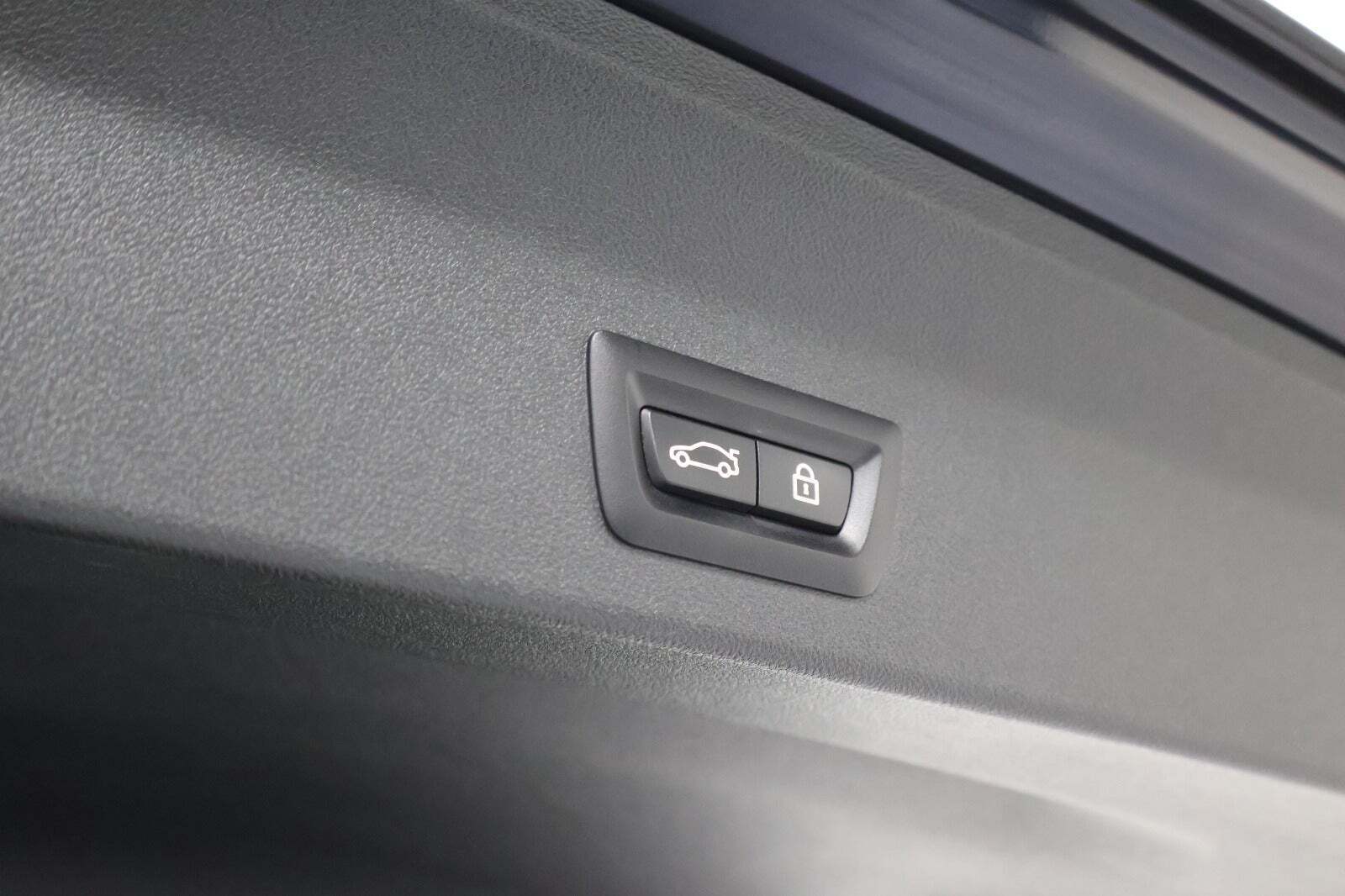 Sort BMW iX3 fra 2022