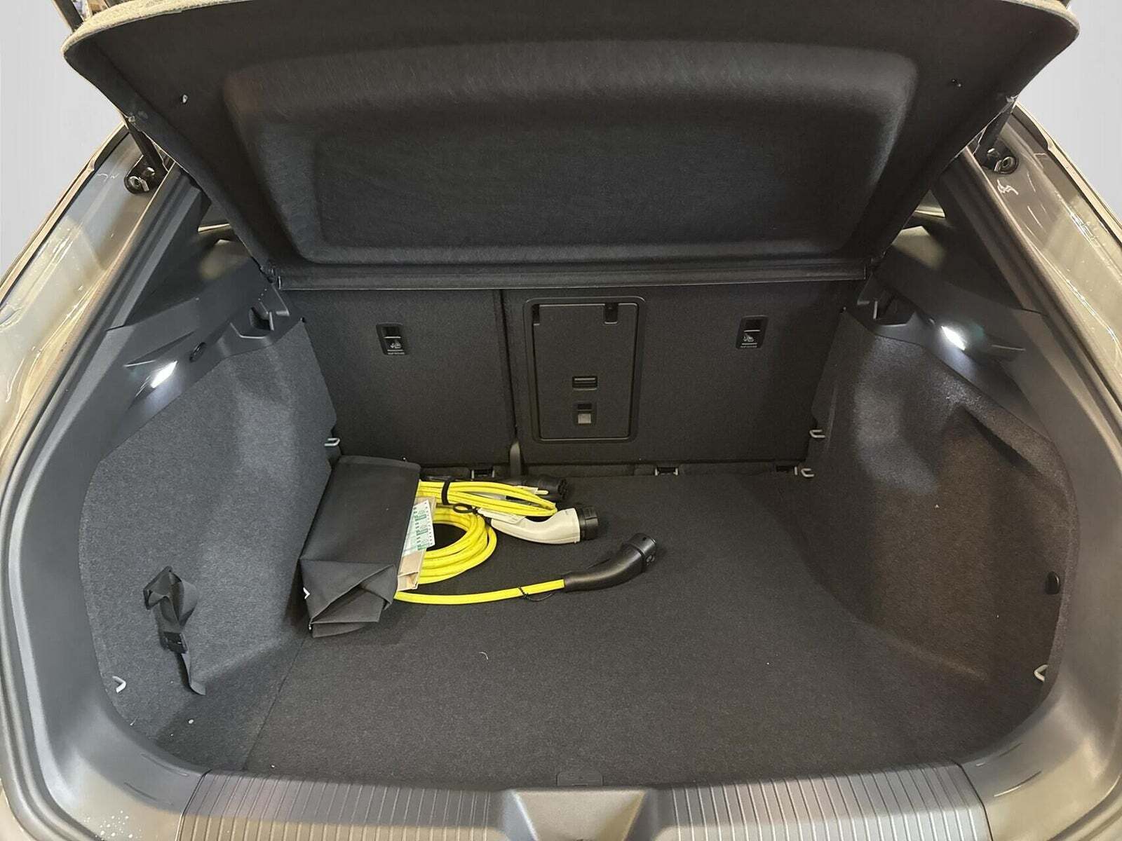 Grå VW ID.4 fra 2026