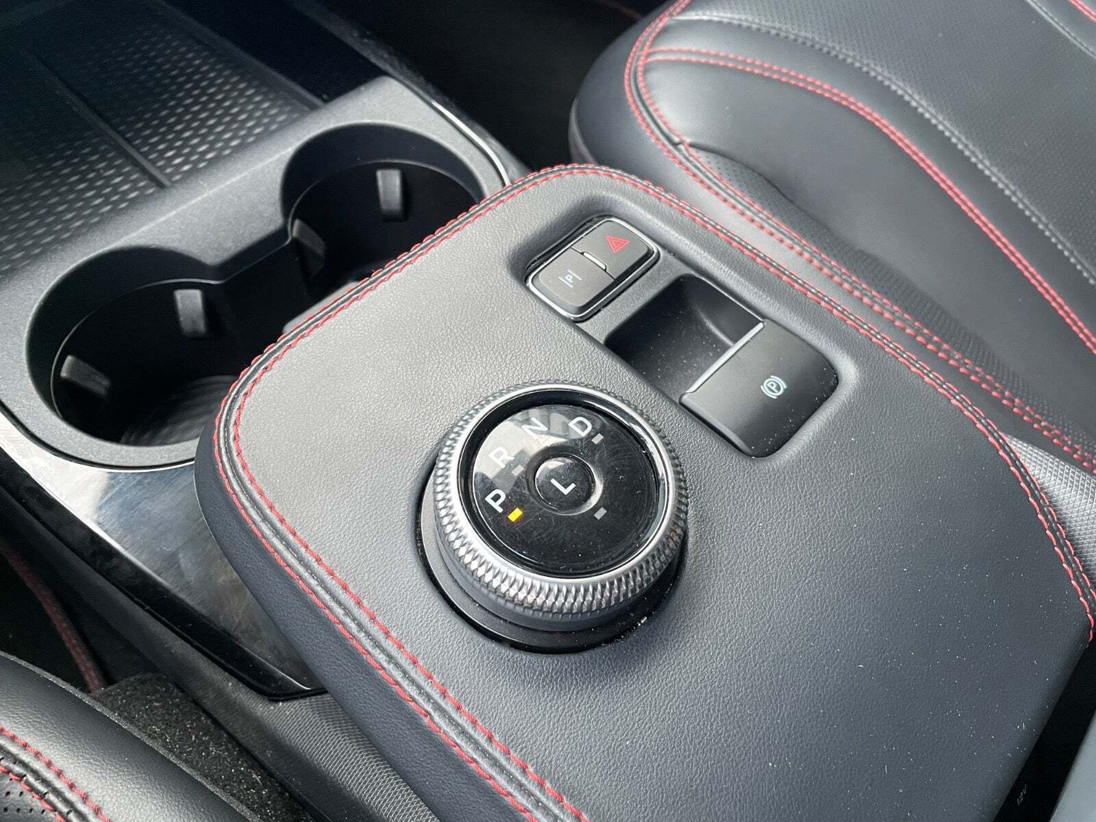 Sort Ford Mustang Mach-E fra 2021