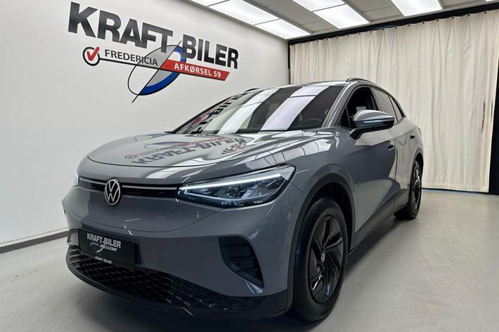 Grå VW ID.4 fra 2024 set udefra