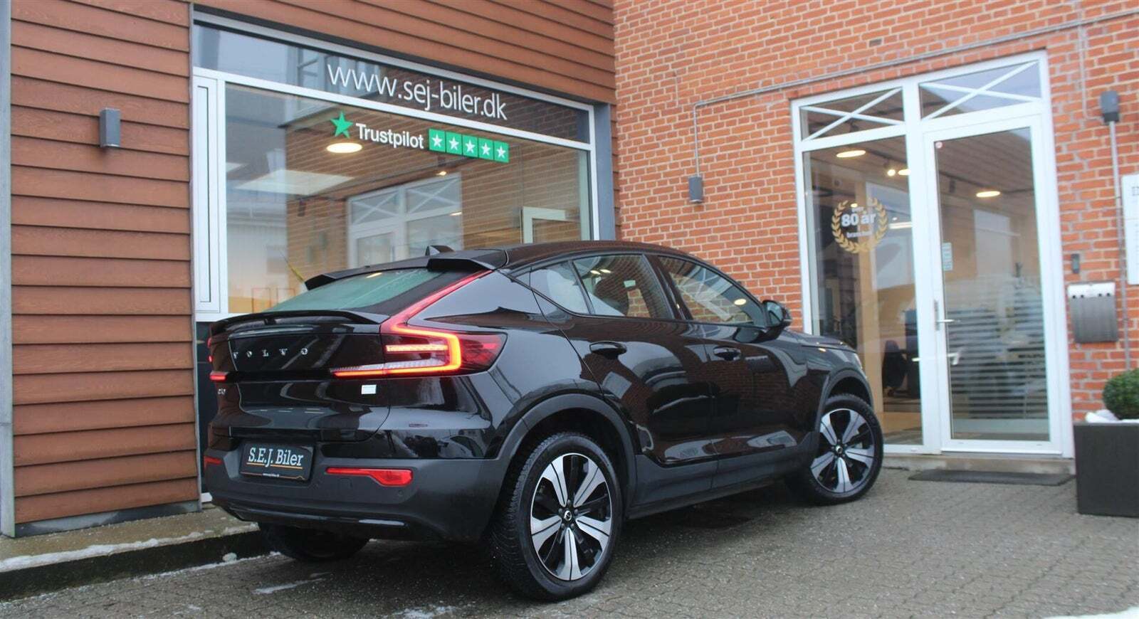 Sort Volvo C40 fra 2023